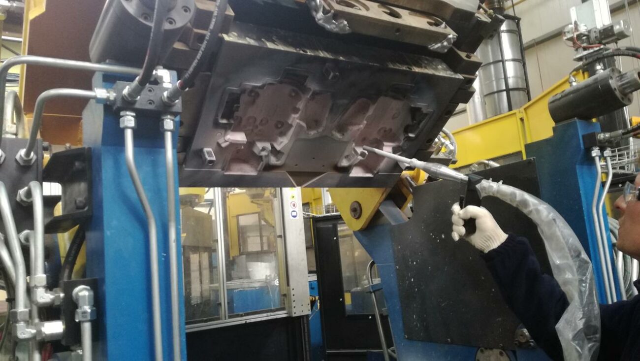 PAMECH - Czyszczenie Suchym Lodem, Maszyna do Czyszczenia Suchym Lodem, Suchy lód, Wynajem maszyn do Czyszczenia Suchym lodem